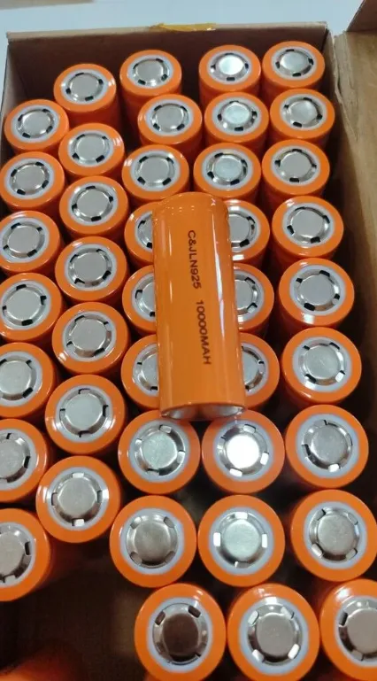 CELDAS RECARGABLES NARANJA 10000mAH 3.7V 26650 LN925